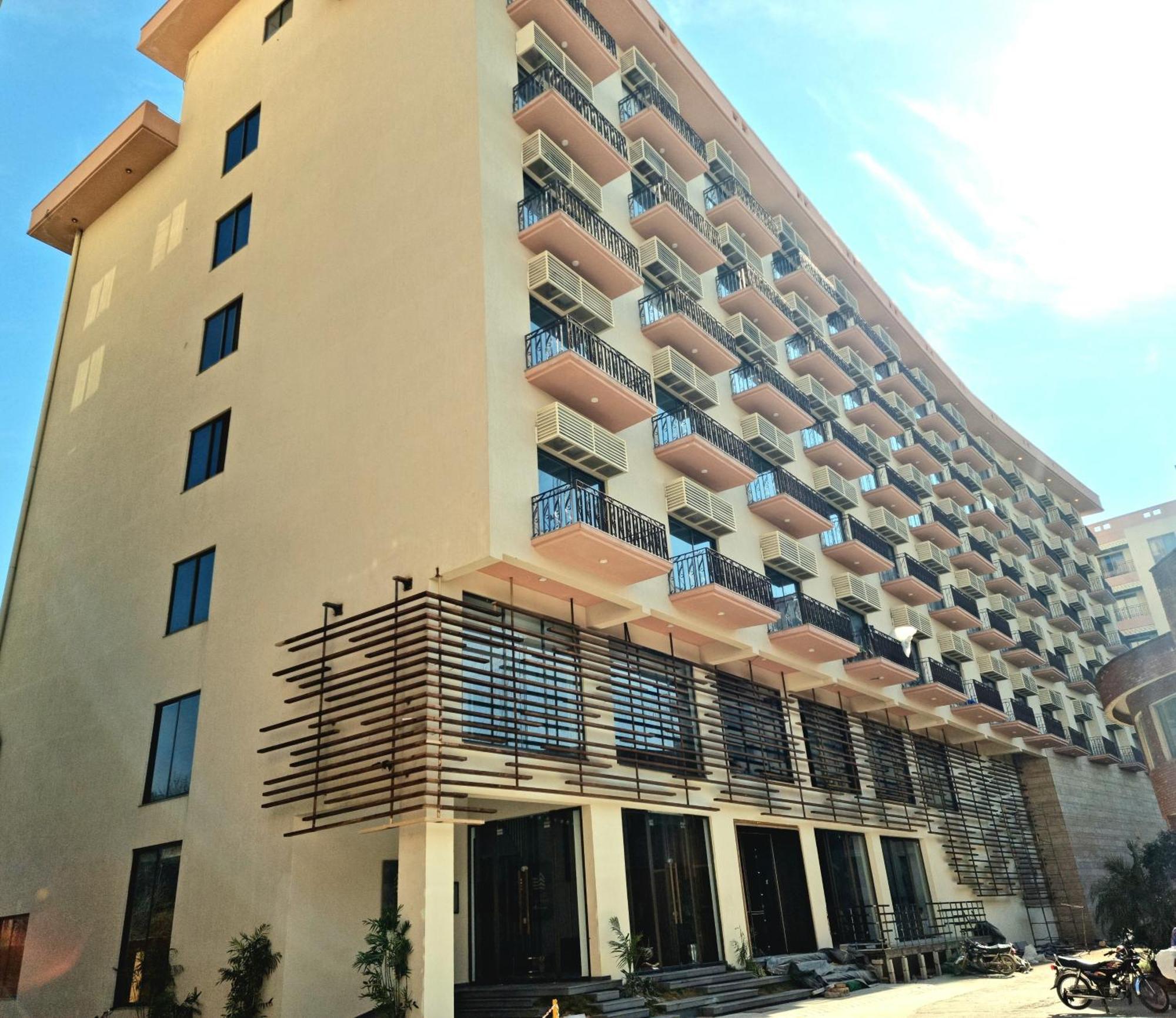 Executive Apartments In Bahria Heights 拉瓦尔品第 客房 照片